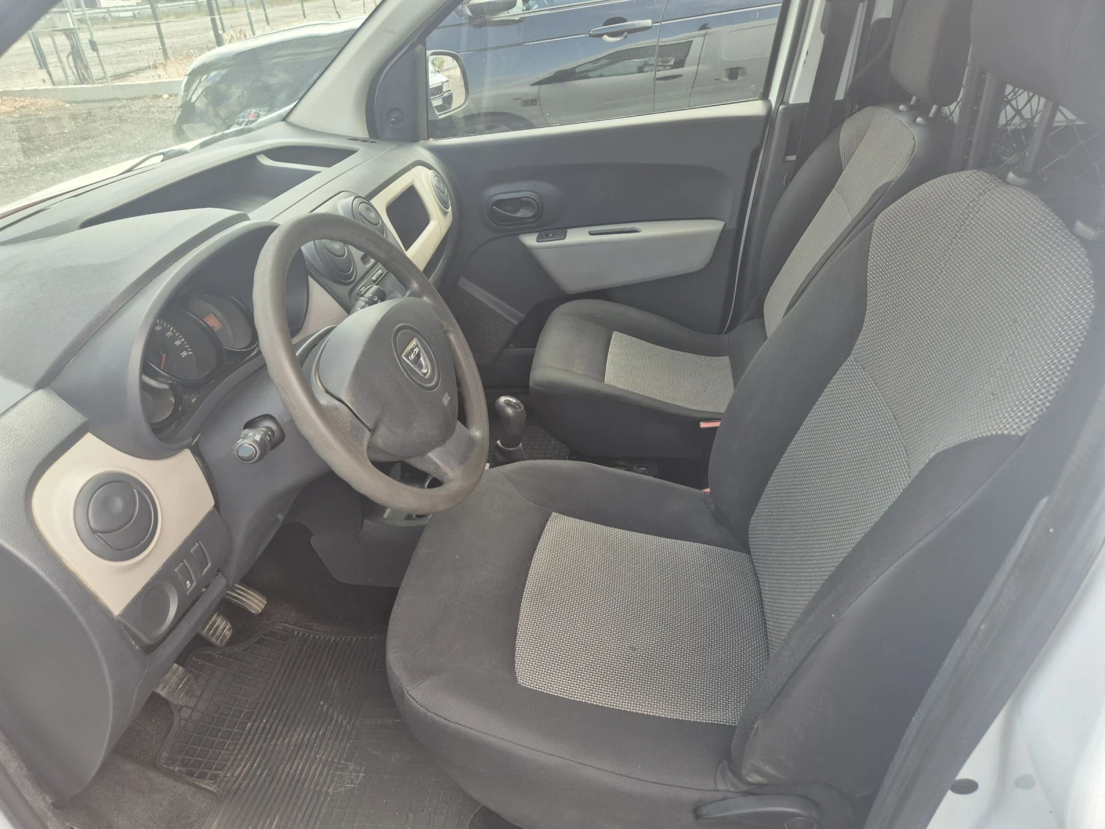 Dacia Dokker 1.5d - изображение 8