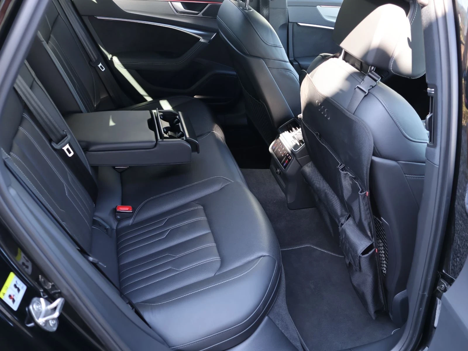 Audi S6 Обдухване, Гаранционна Реален пробег  - изображение 9