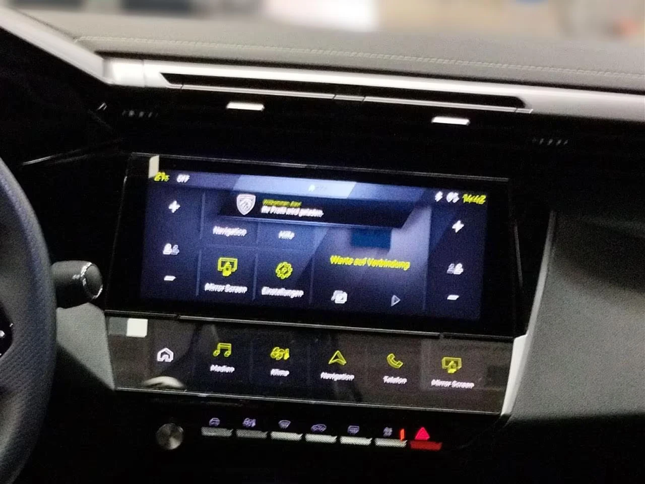 Peugeot 408 GT-LINE/181HP/MEMO/360/NAVI/KLESS/LED/DIGI/366g - изображение 10