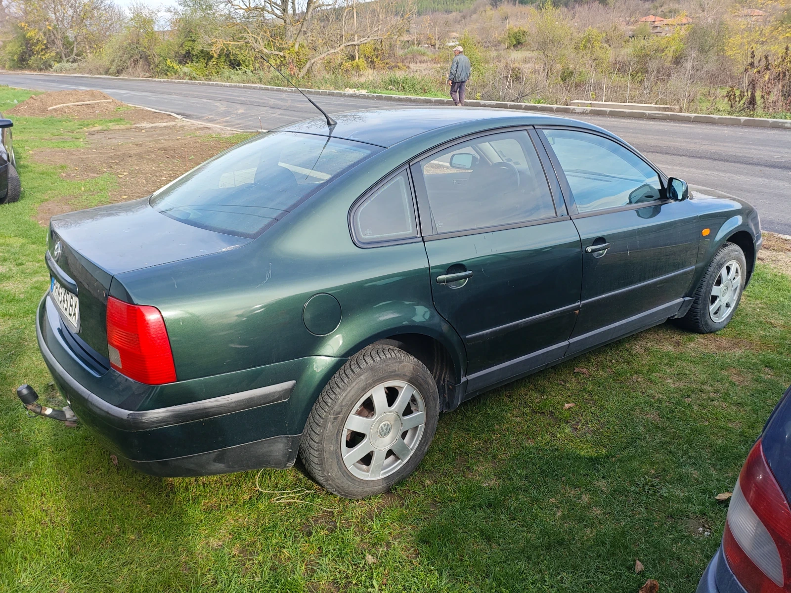 VW Passat 1.6 101  | Mobile.bg   3