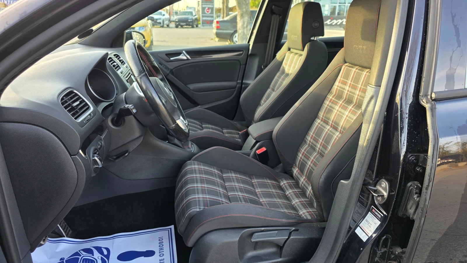 VW Golf 2.0GTI/210HP/УНИКАТ - изображение 9