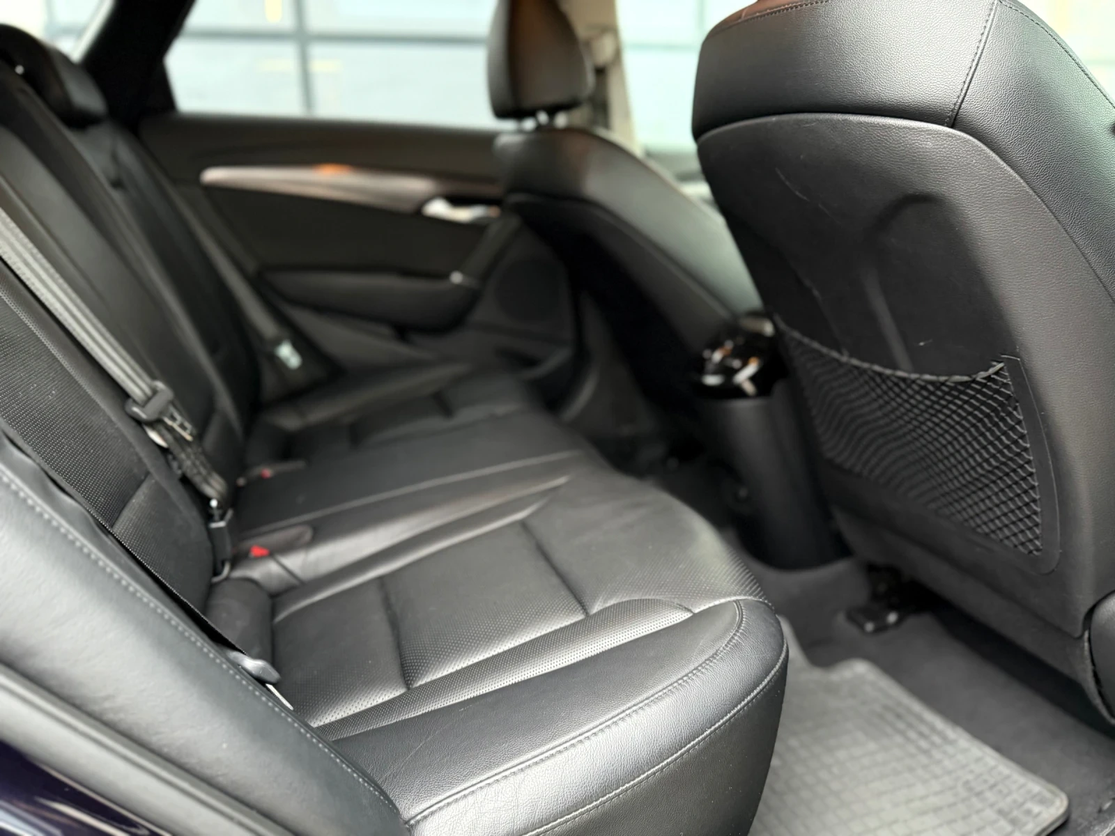 Hyundai I40 1.7CRDI* 136кс* АВТОМАТ* ПОДГРЕВ* НАВИ* XENON* РЕА - изображение 10