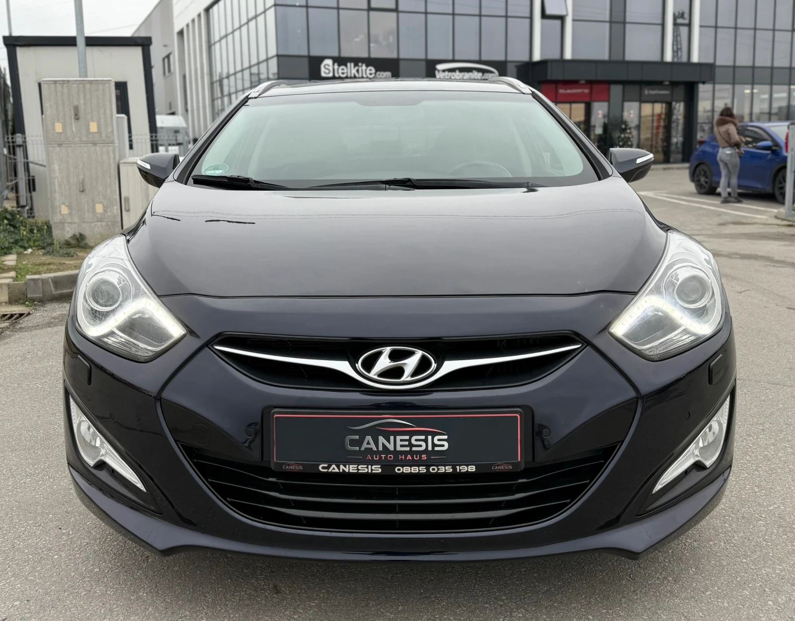 Hyundai I40 1.7CRDI* 136кс* АВТОМАТ* ПОДГРЕВ* НАВИ* XENON* РЕА - изображение 2