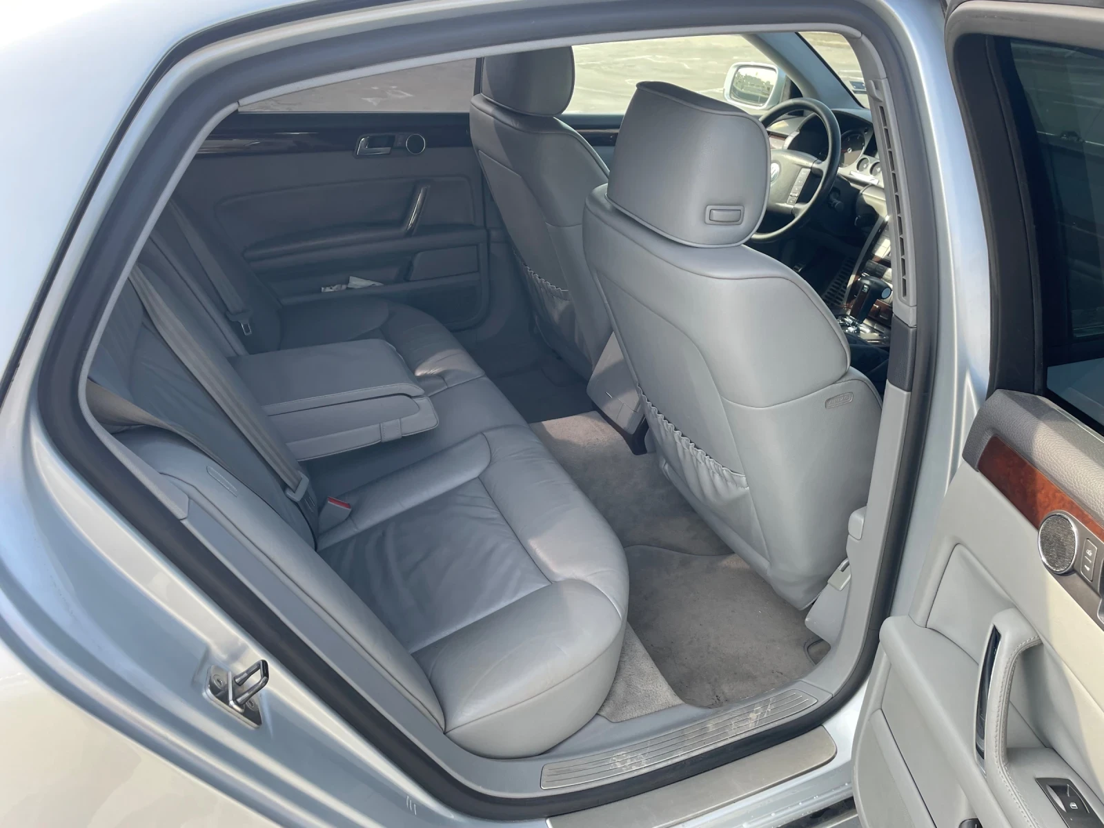 VW Phaeton 3.0 (224кс.)TDI-4X4, снимка 9 - Автомобили и джипове - 54032172