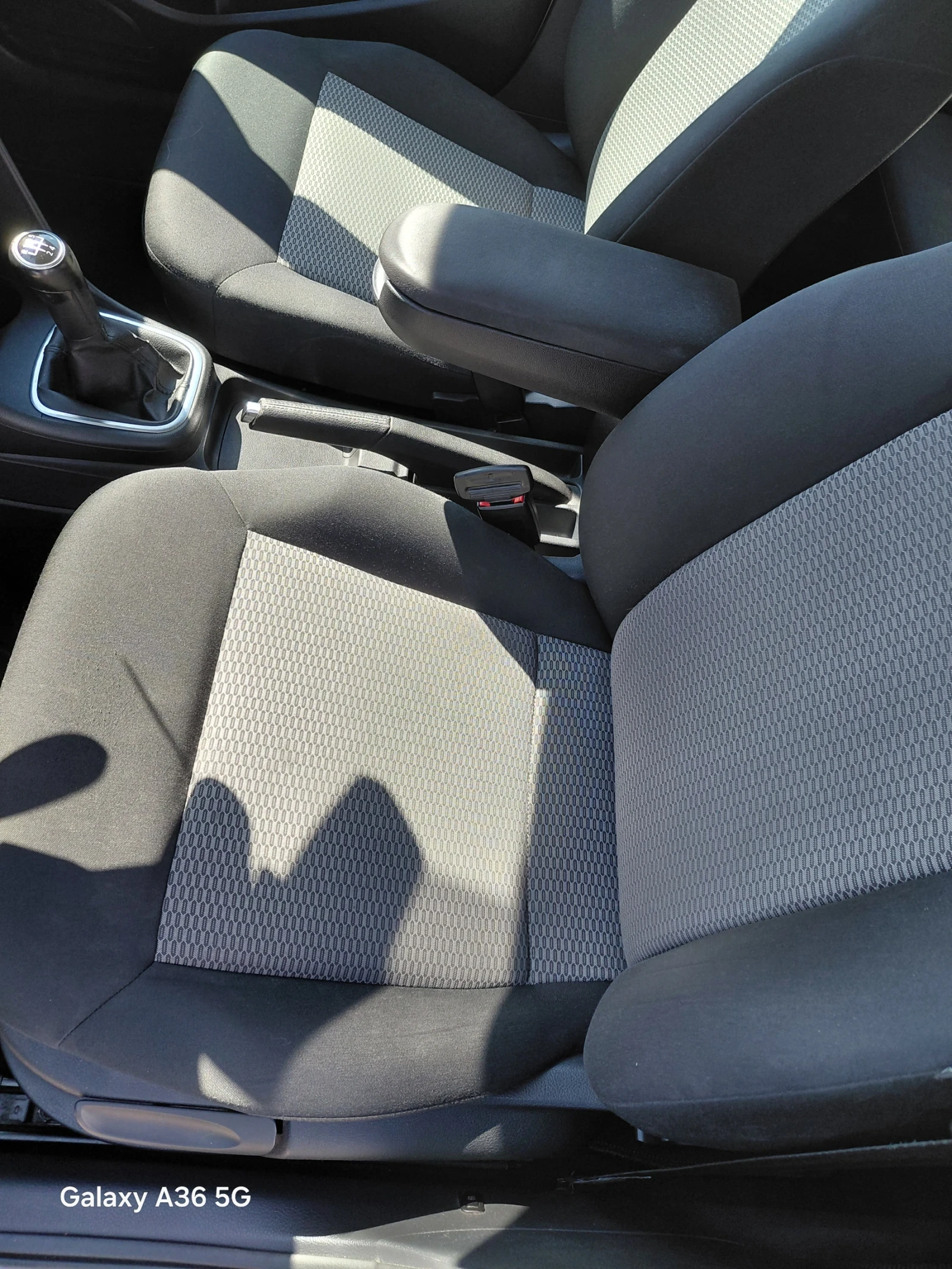 VW Polo 6R, снимка 14 - Автомобили и джипове - 54100037