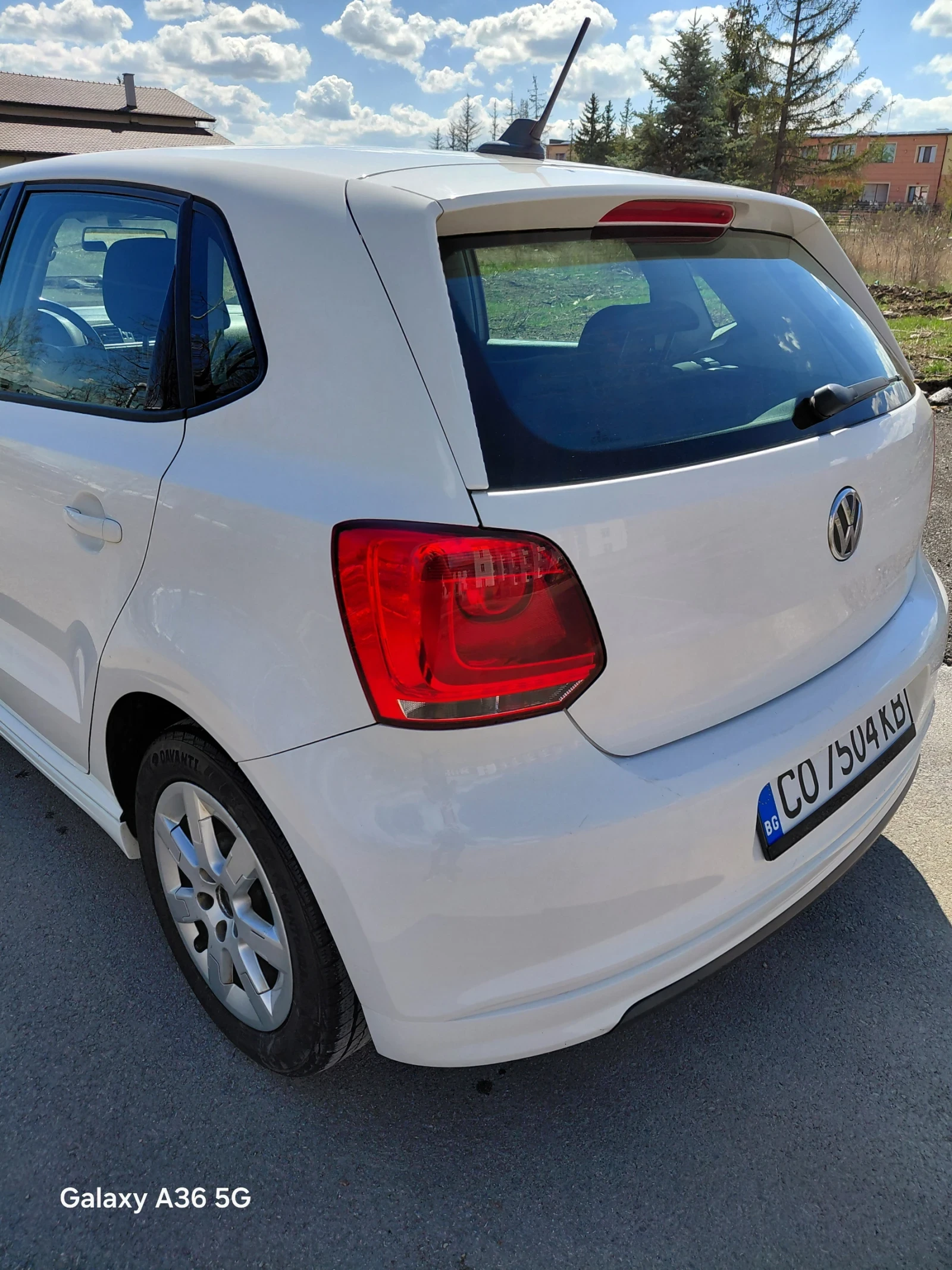 VW Polo 6R, снимка 3 - Автомобили и джипове - 54100037