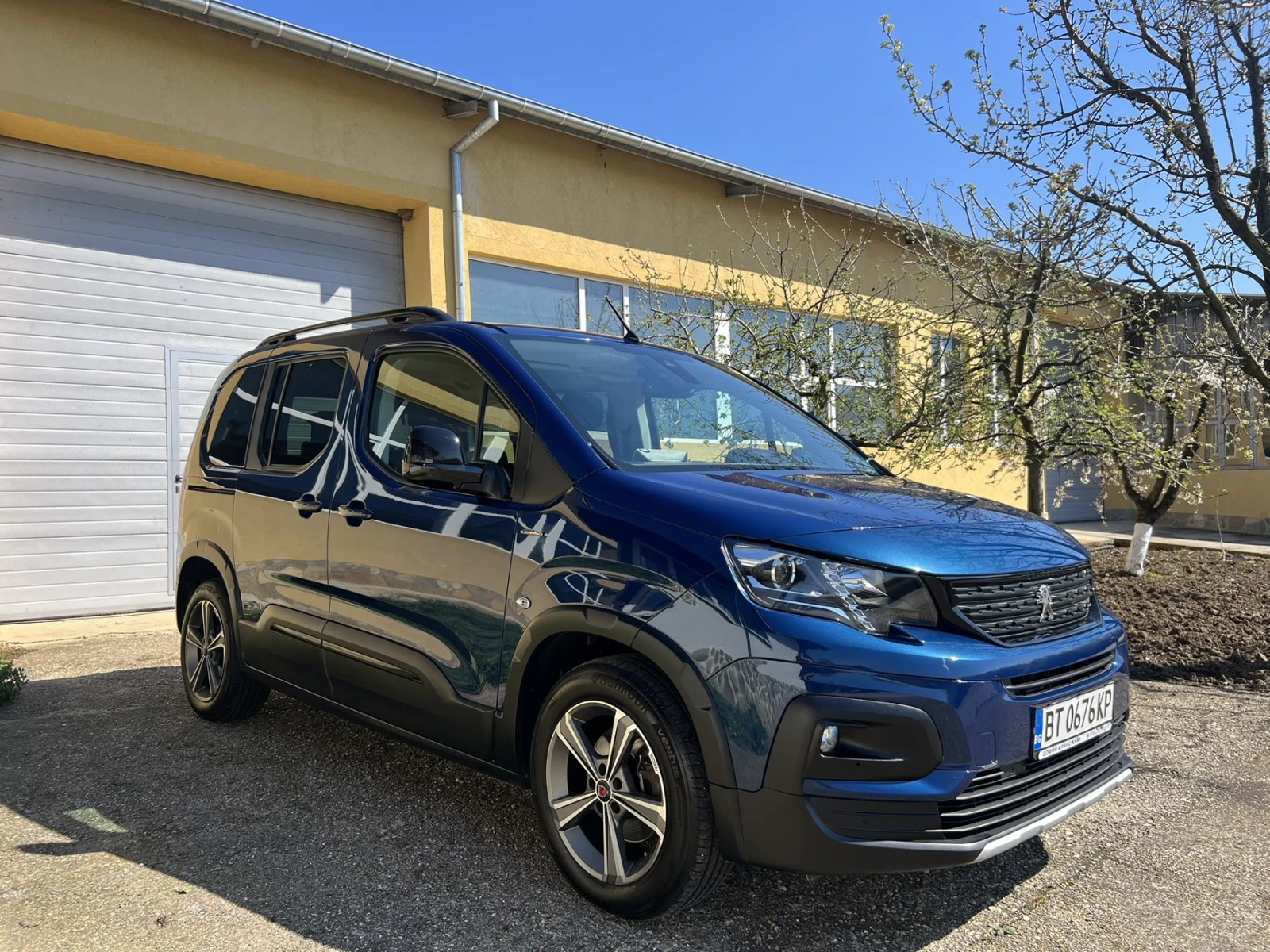 Peugeot Rifter 1.5Gtline, снимка 2 - Автомобили и джипове - 54110421