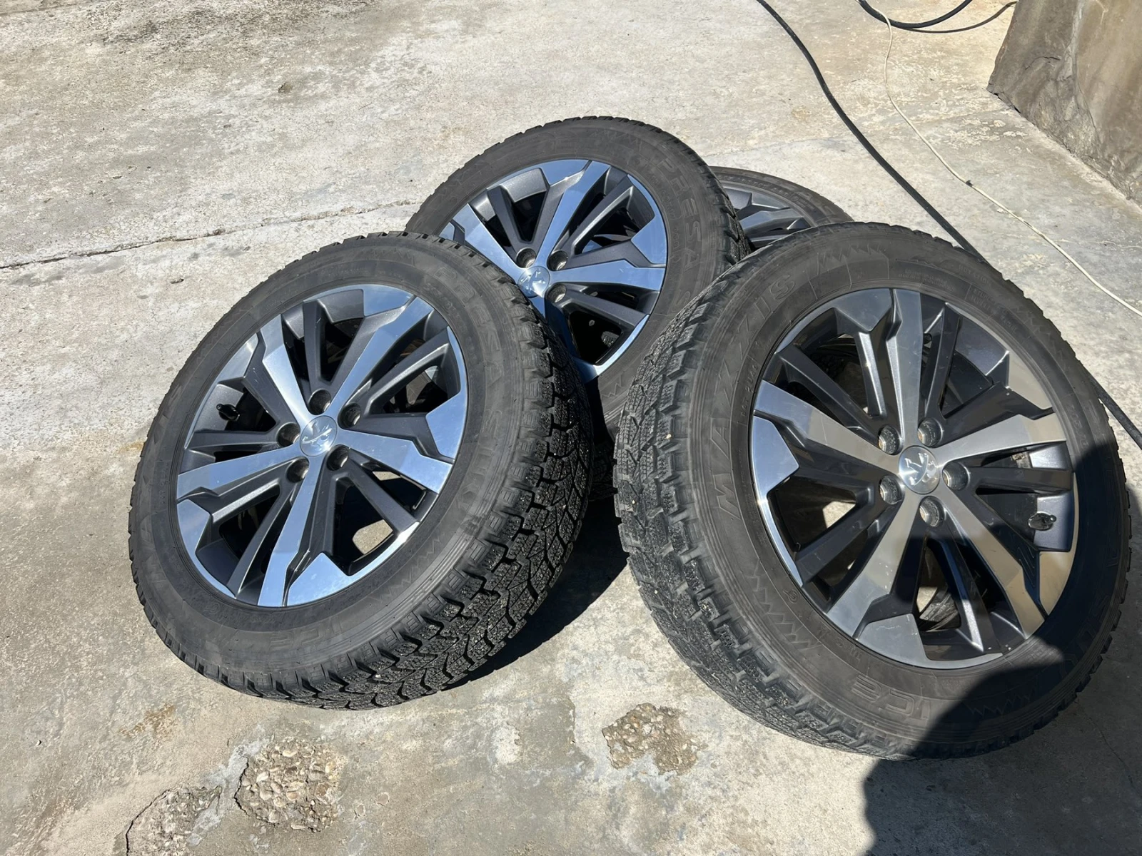 Peugeot Rifter 1.5Gtline, снимка 8 - Автомобили и джипове - 54110421