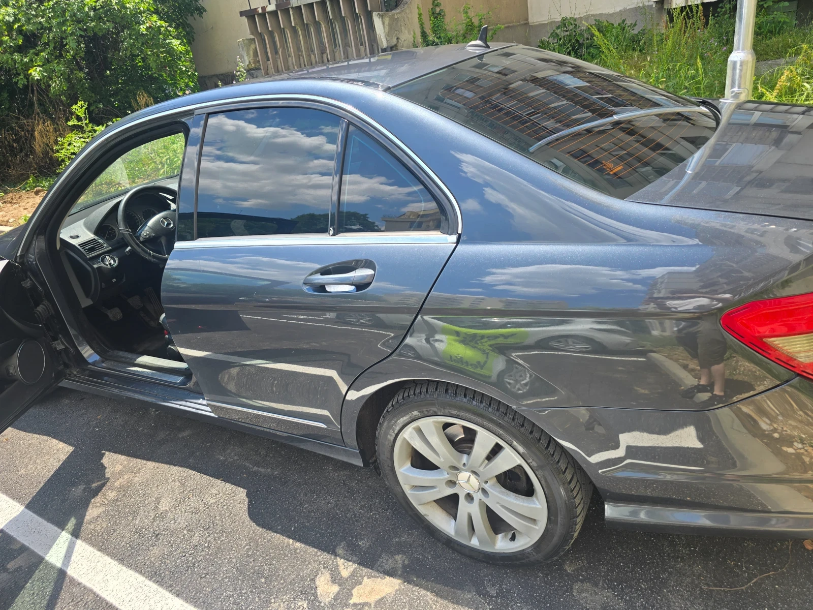 Mercedes-Benz C 200, снимка 9 - Автомобили и джипове - 54849321