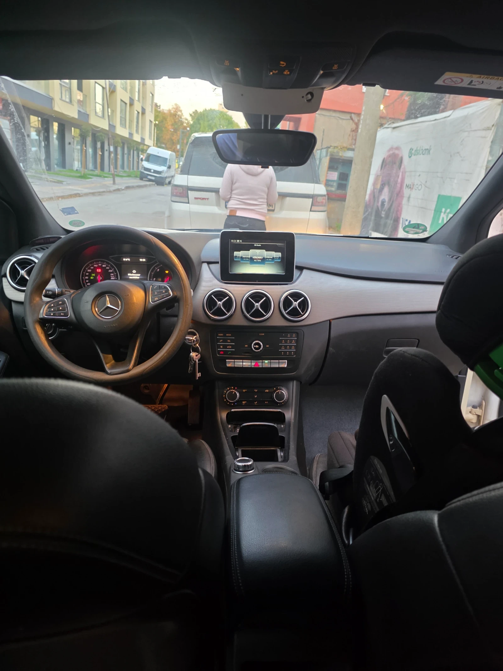 Mercedes-Benz B 180 1.5dci 109ks euro5, снимка 11 - Автомобили и джипове - 56415428