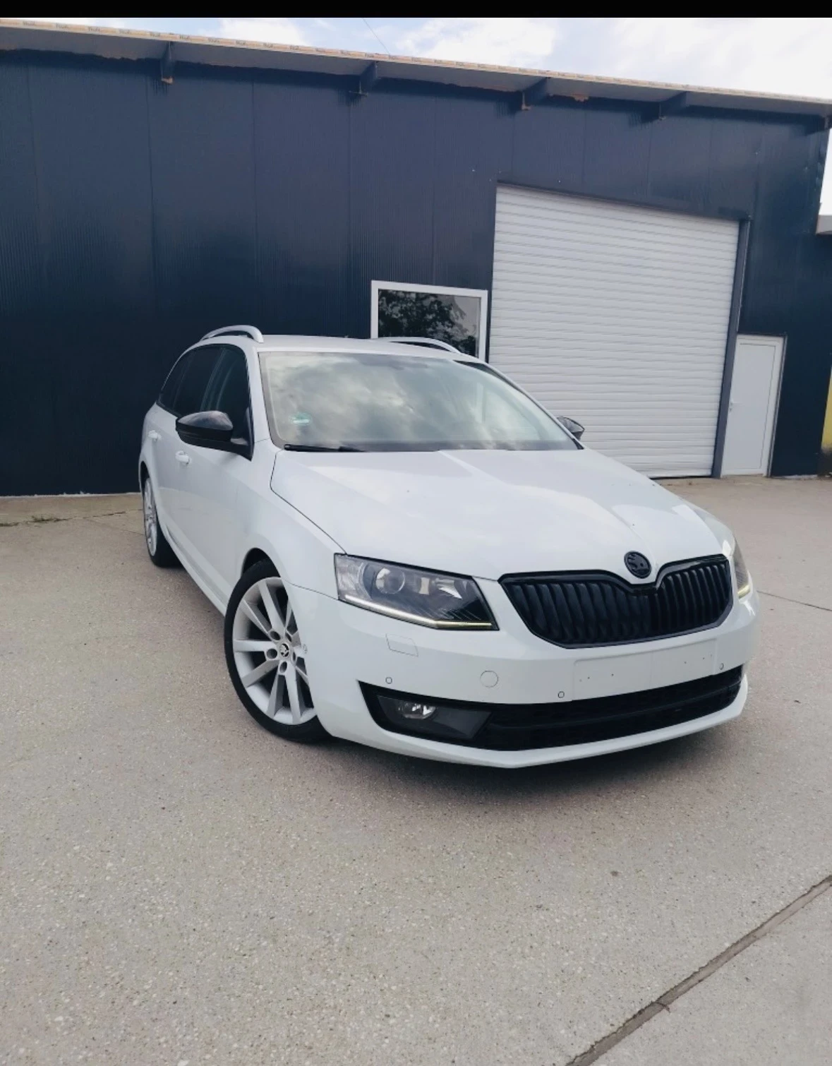 Skoda Octavia 1.6, снимка 4 - Автомобили и джипове - 54991697