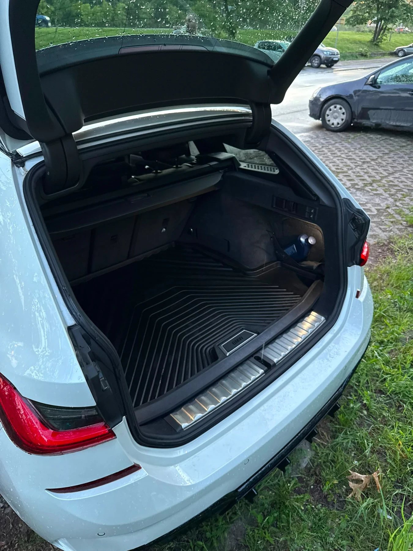 BMW 330 X DRIVE, снимка 7 - Автомобили и джипове - 55455754