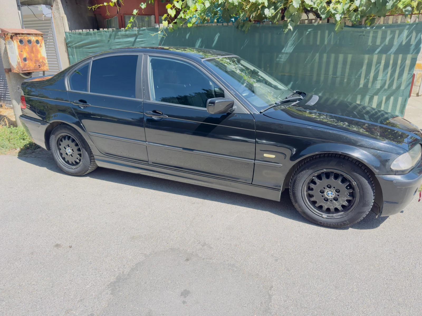 BMW 320 2.0, снимка 3 - Автомобили и джипове - 55741624