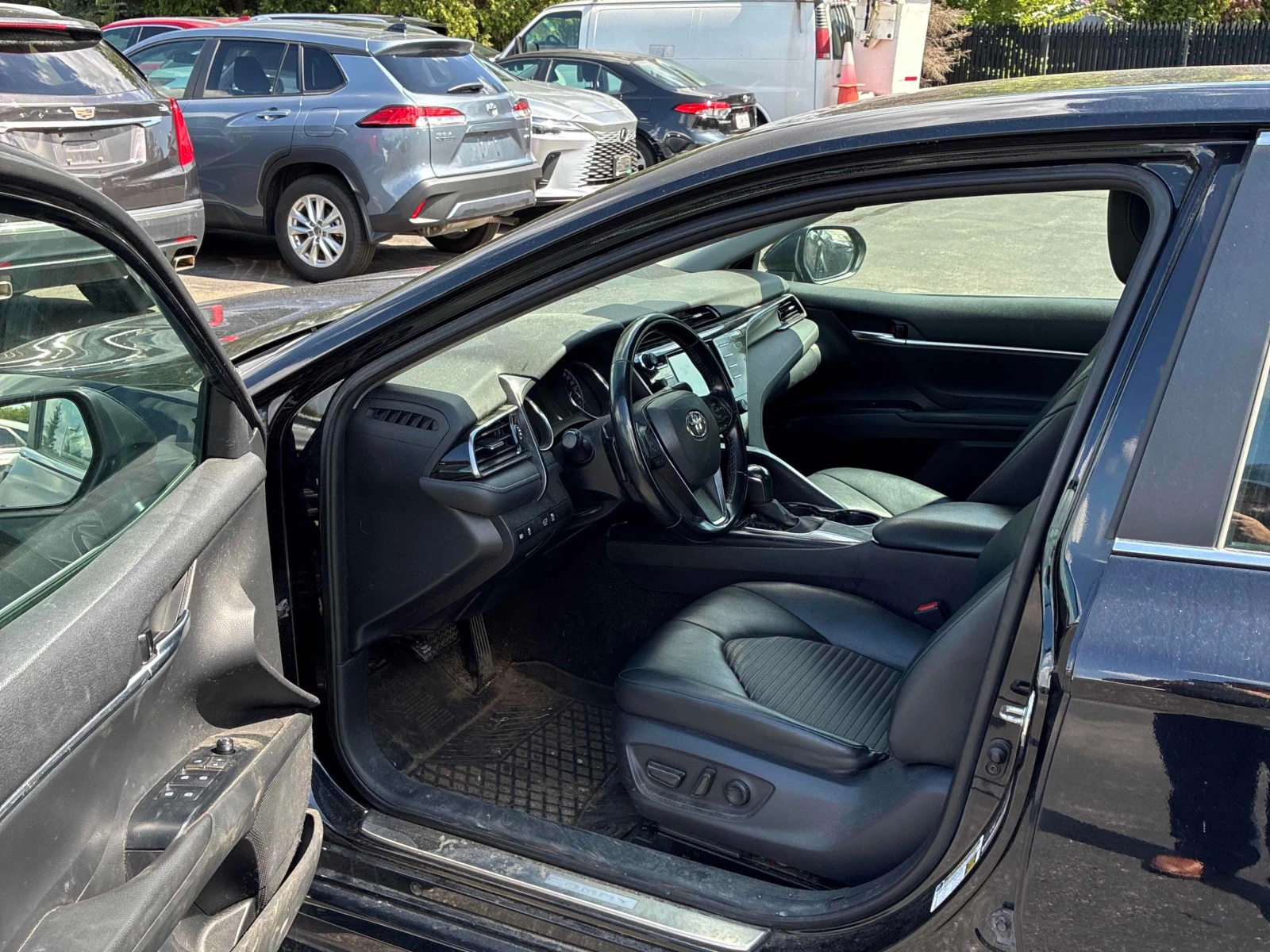 Toyota Camry * SE * CARFAX * ОПЦИЯ ЗА ФИНАНСИРАНЕ, снимка 5 - Автомобили и джипове - 55839106