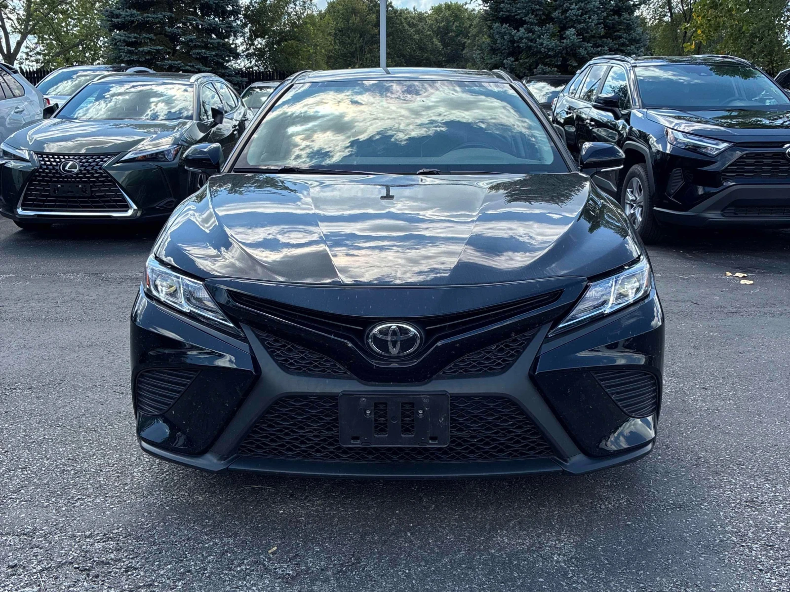 Toyota Camry * SE * CARFAX * ОПЦИЯ ЗА ФИНАНСИРАНЕ, снимка 6 - Автомобили и джипове - 55839106