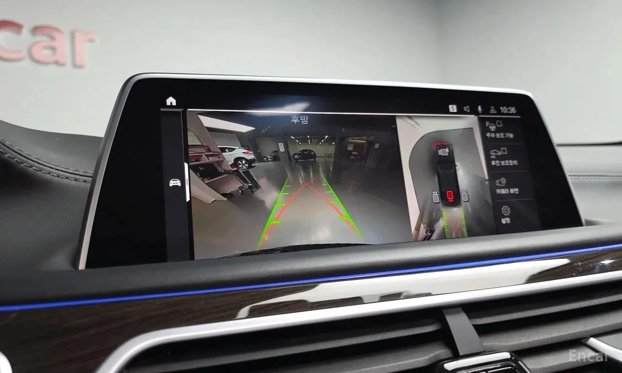 BMW 740 * 740Li xDrive Design Pure Excellence* АВТОКРЕДИТ*, снимка 15 - Автомобили и джипове - 56096955