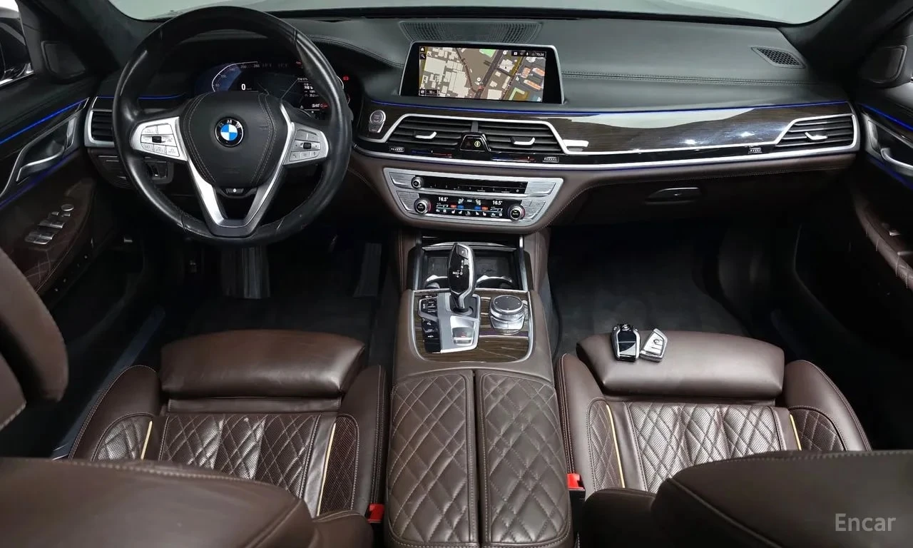 BMW 740 * 740Li xDrive Design Pure Excellence* АВТОКРЕДИТ*, снимка 7 - Автомобили и джипове - 56096955