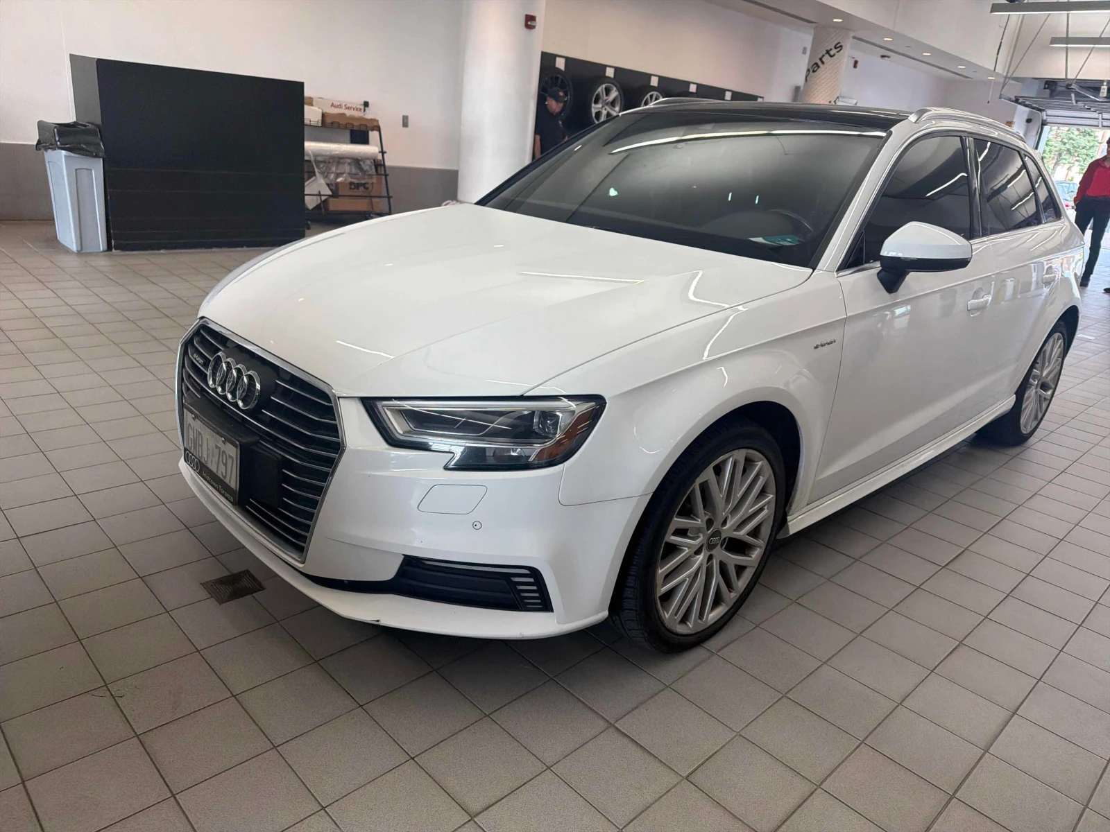 Audi E-Tron * Technik * АВТОКРЕДИТ * ГЛАВНО ПРЕДСТАВИТЕЛСТВО