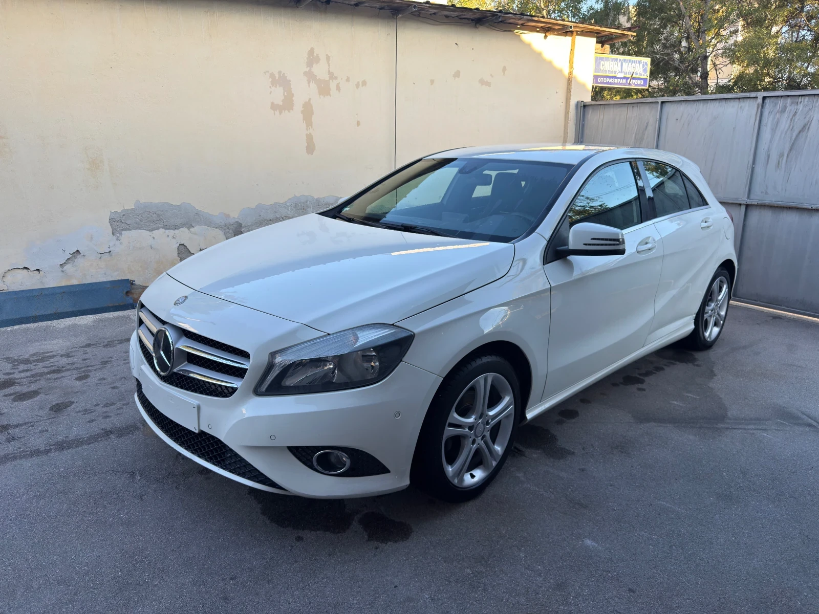 Mercedes-Benz A 180, снимка 2 - Автомобили и джипове - 56106552