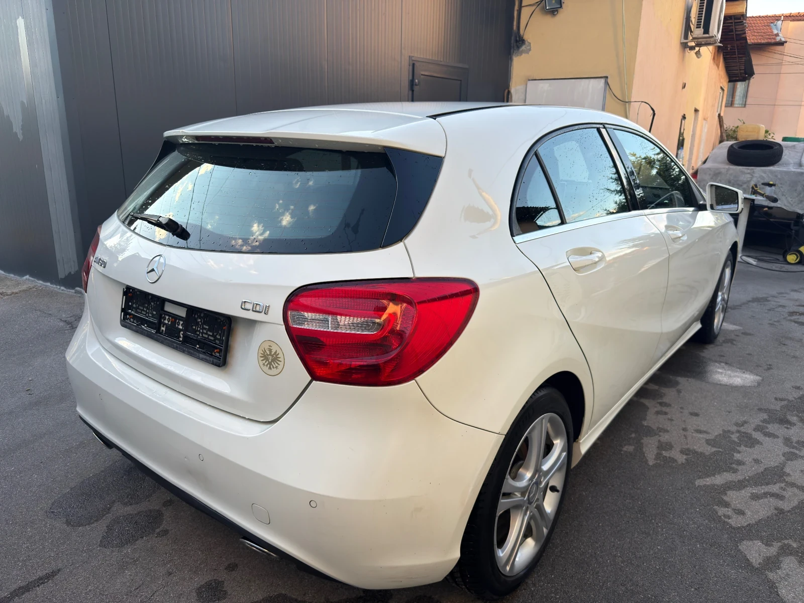 Mercedes-Benz A 180, снимка 3 - Автомобили и джипове - 56106552