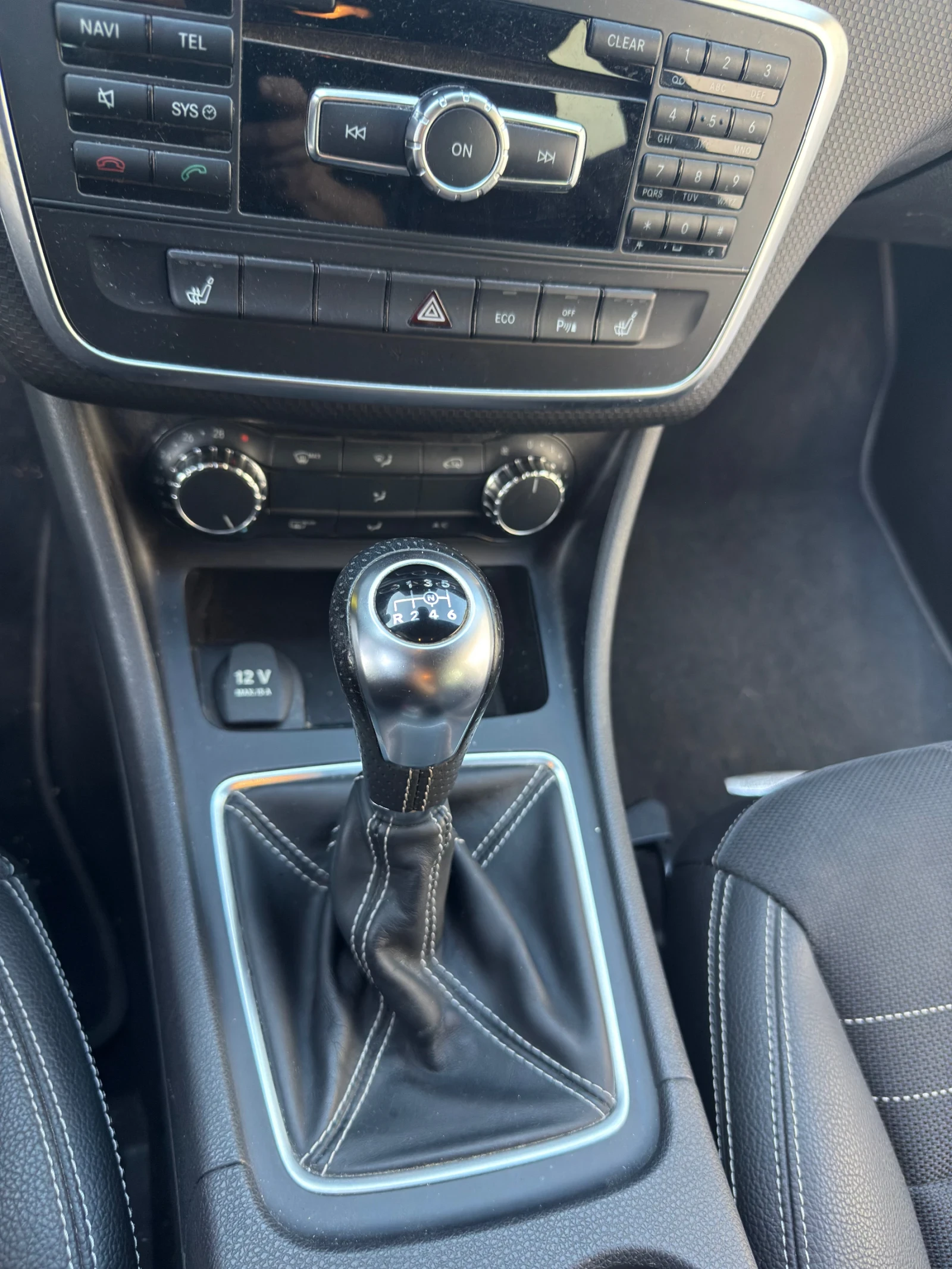 Mercedes-Benz A 180, снимка 9 - Автомобили и джипове - 56106552