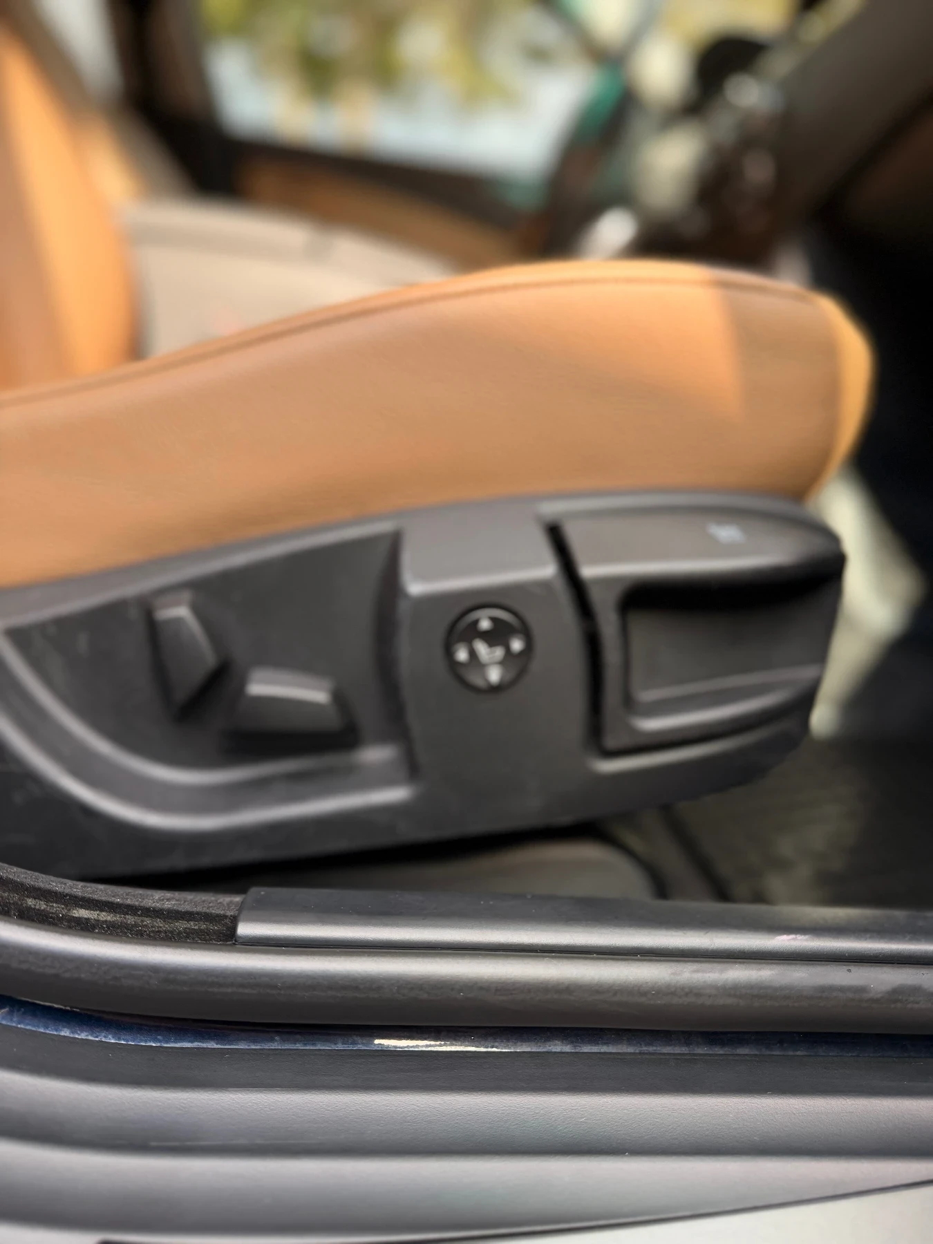 BMW 530 3.0d XDRIVE FACELIFT, снимка 9 - Автомобили и джипове - 56210506