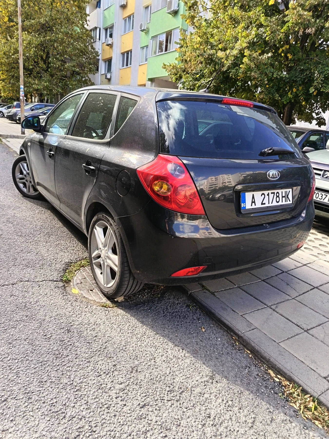 Kia Ceed 1.6 дизел, снимка 4 - Автомобили и джипове - 56337584