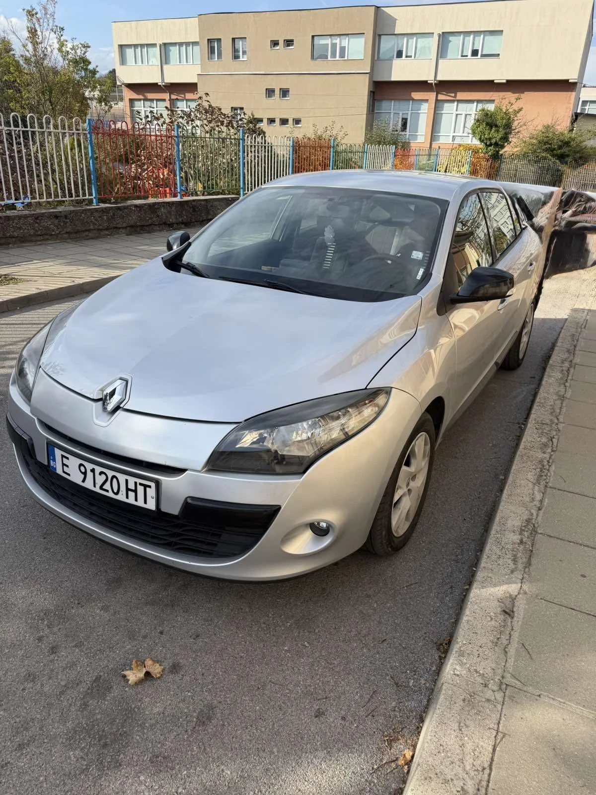 Renault Megane, снимка 6 - Автомобили и джипове - 56598676
