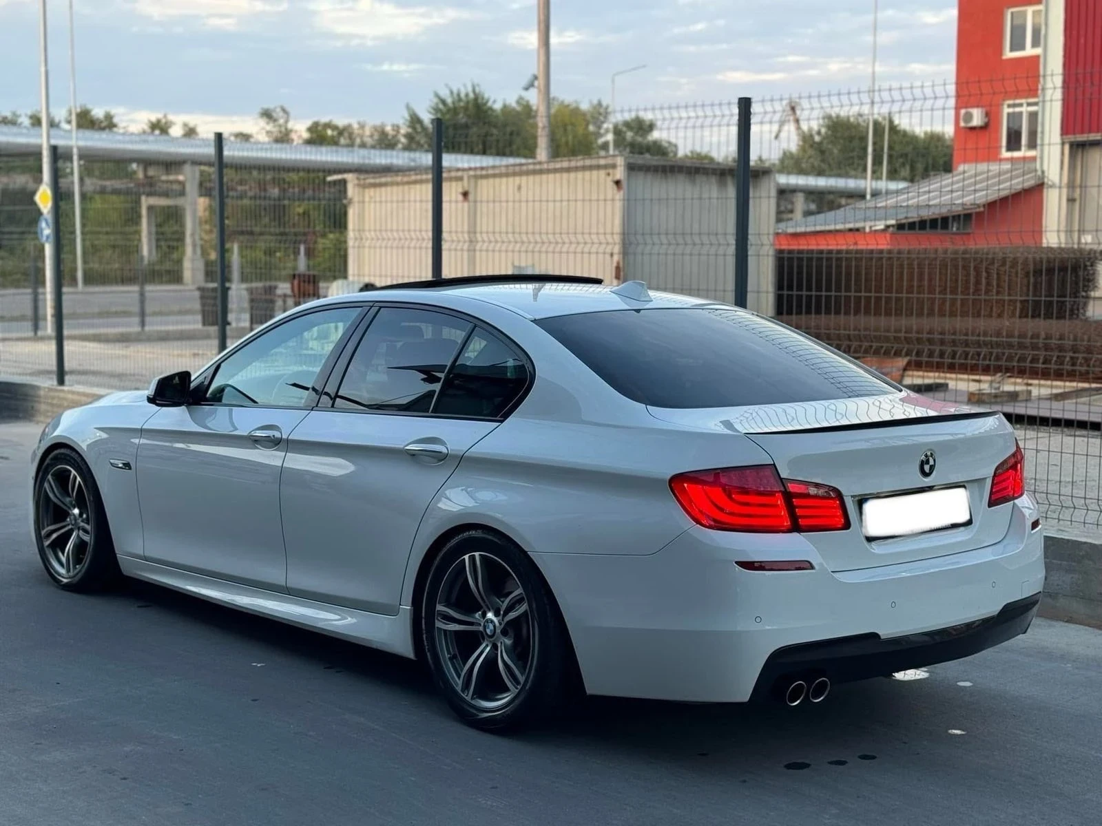 BMW 530, снимка 3 - Автомобили и джипове - 56600867