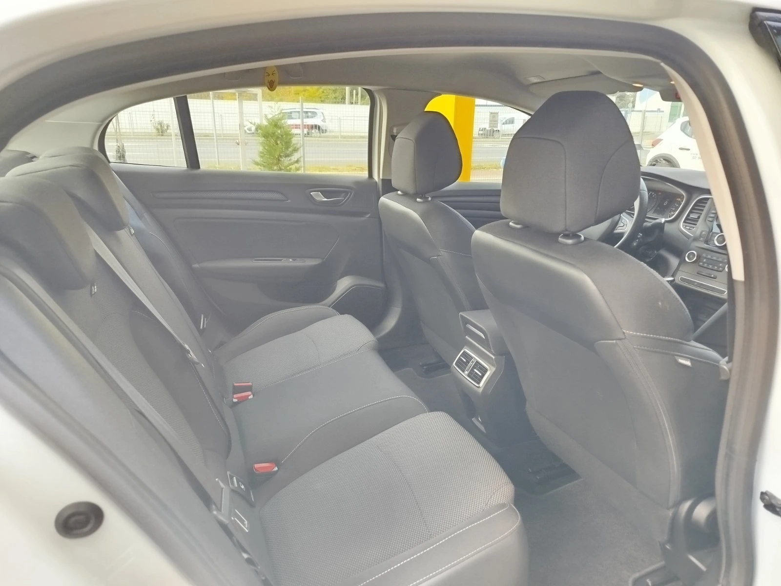 Renault Megane 1.3Tce/140к.с./Life, снимка 16 - Автомобили и джипове - 56612257
