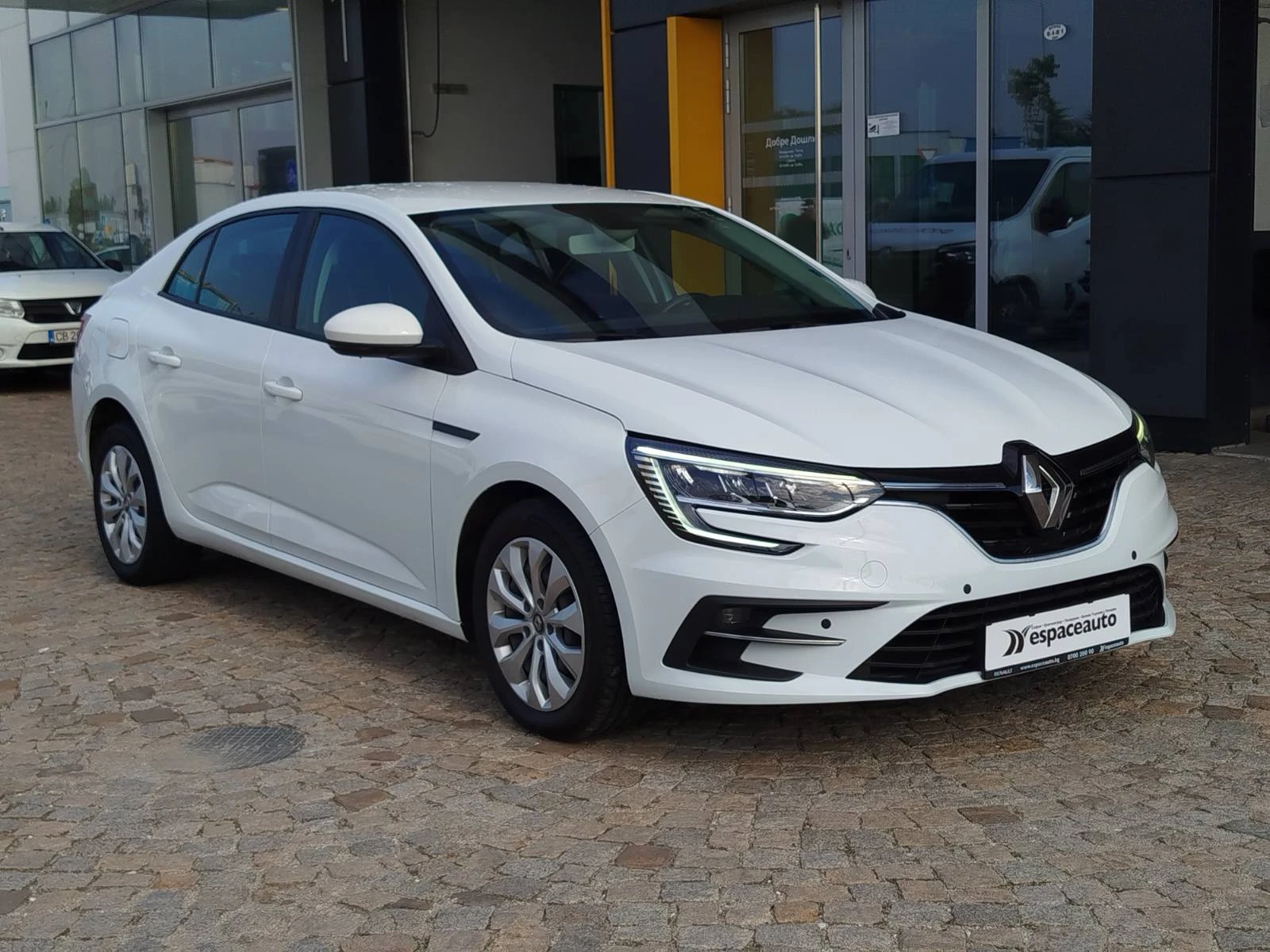 Renault Megane 1.3Tce/140к.с./Life, снимка 3 - Автомобили и джипове - 56612257