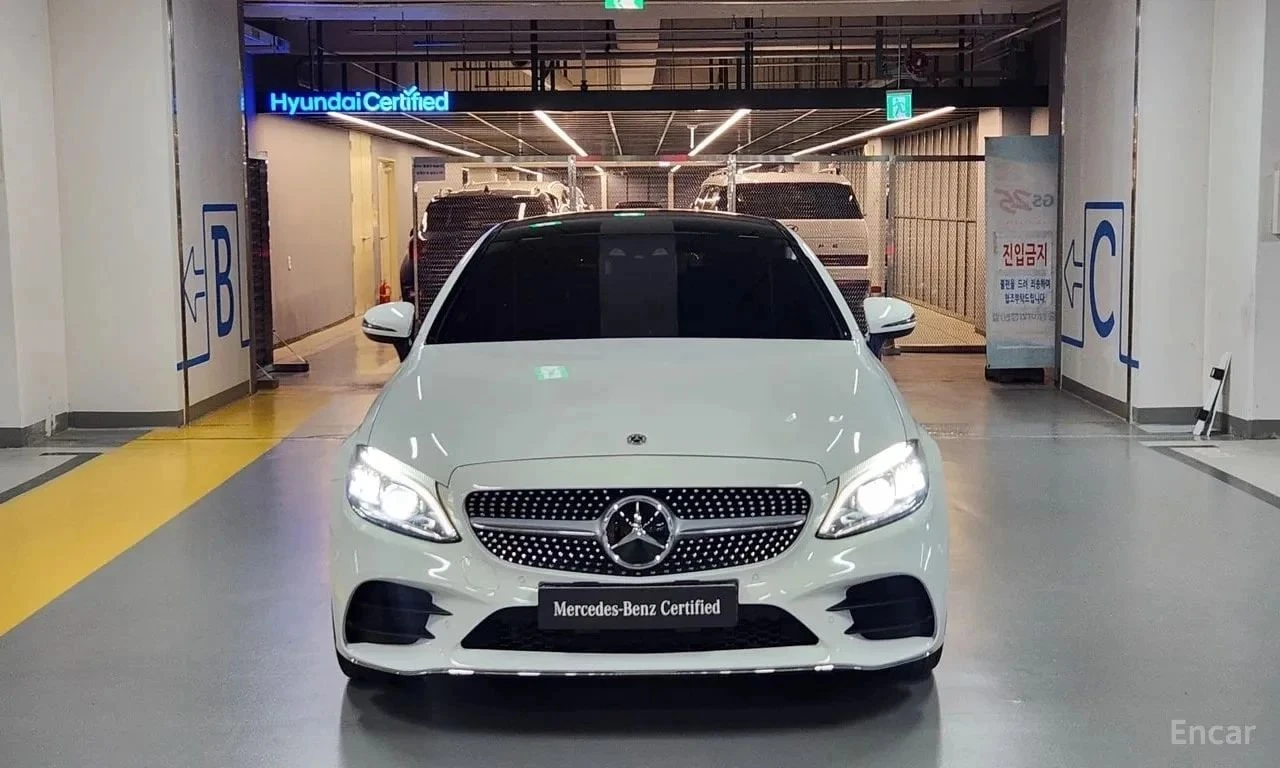 Mercedes-Benz C 200, снимка 2 - Автомобили и джипове - 56726711