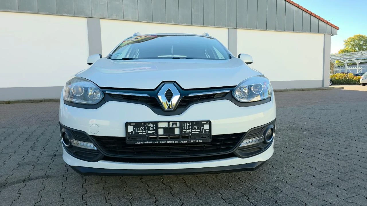 Renault Megane KZ14, снимка 2 - Автомобили и джипове - 56733792