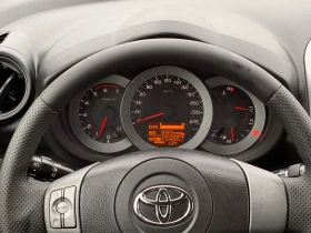 Toyota Rav4 2.2D4D 136k.с. 4х4, снимка 11