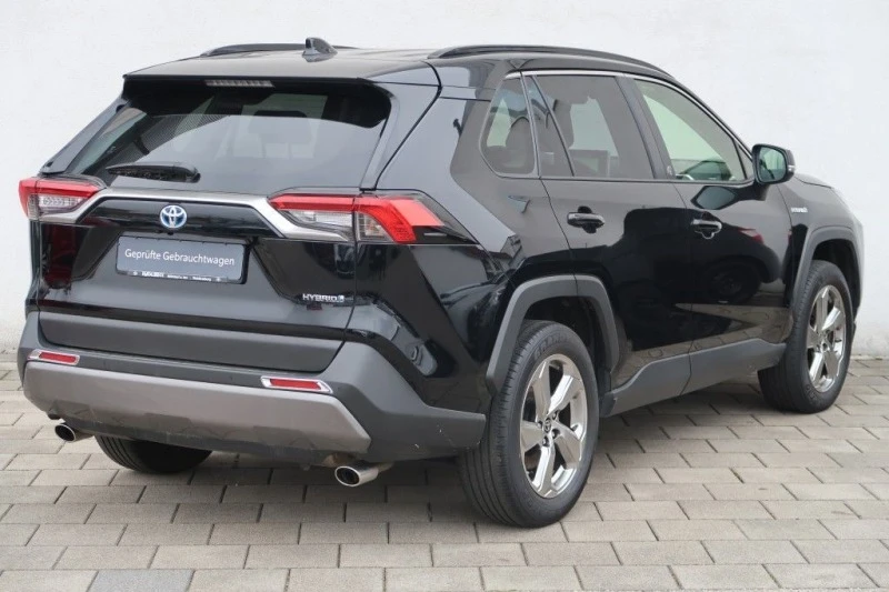 Toyota Rav4 2.5 Hybrid 4X4 Team Deutschland, снимка 7 - Автомобили и джипове - 45825839