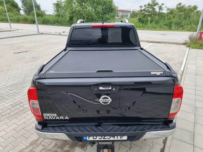 Nissan Navara, снимка 6 - Автомобили и джипове - 47754427