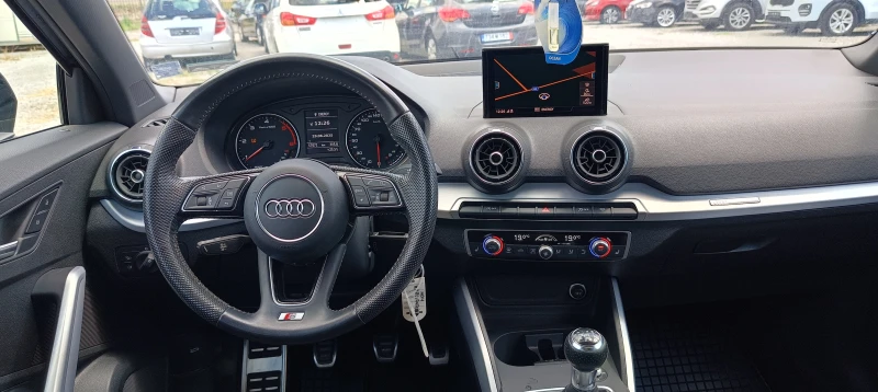 Audi Q2 2.0 TDi.S Line, снимка 9 - Автомобили и джипове - 52420638