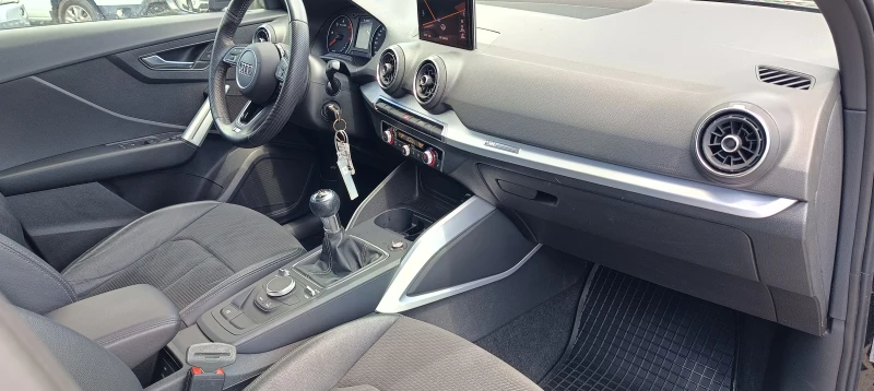 Audi Q2 2.0 TDi.S Line, снимка 10 - Автомобили и джипове - 52420638