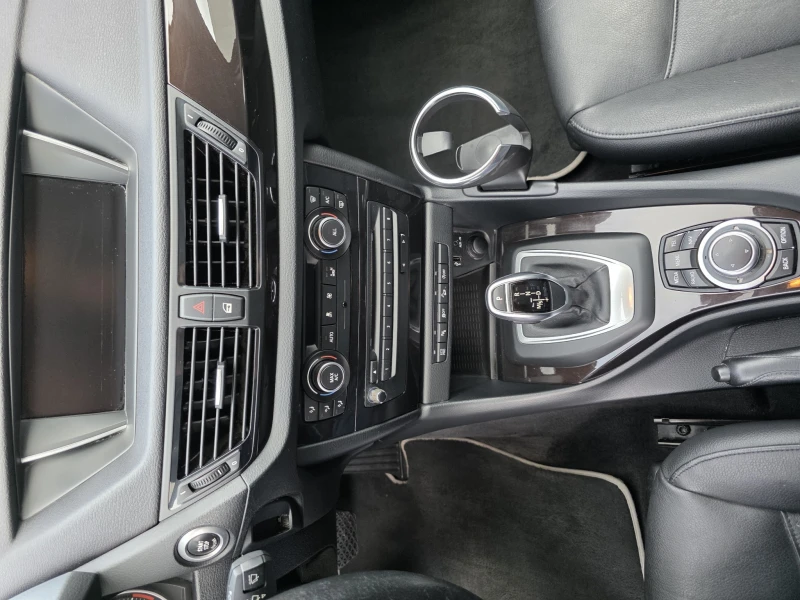 BMW X1 2.0 D X DRIVE / 8ZF, снимка 13 - Автомобили и джипове - 52166958