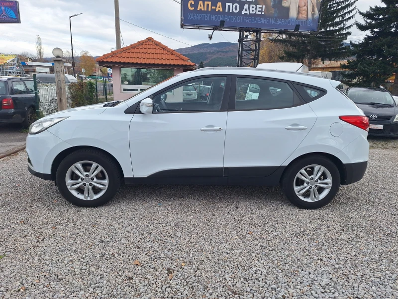 Hyundai IX35 2.0i 163ks 4x2 Italia!, снимка 6 - Автомобили и джипове - 52368453