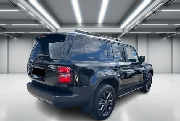 Toyota Land cruiser 2.8 D-4D = NEW = 7 Seats/Lounge Гаранция, снимка 4 - Автомобили и джипове - 54619938