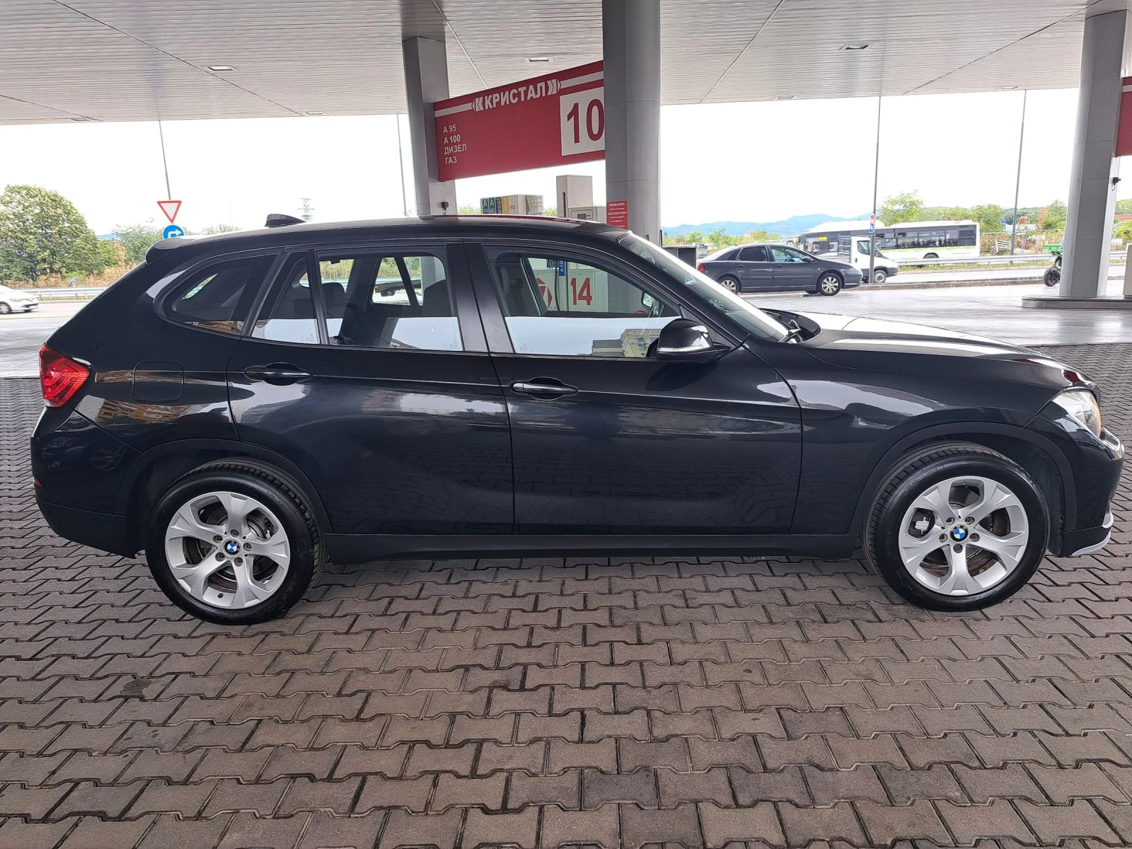 BMW X1 2.0D 143ps.ITALIA - изображение 9