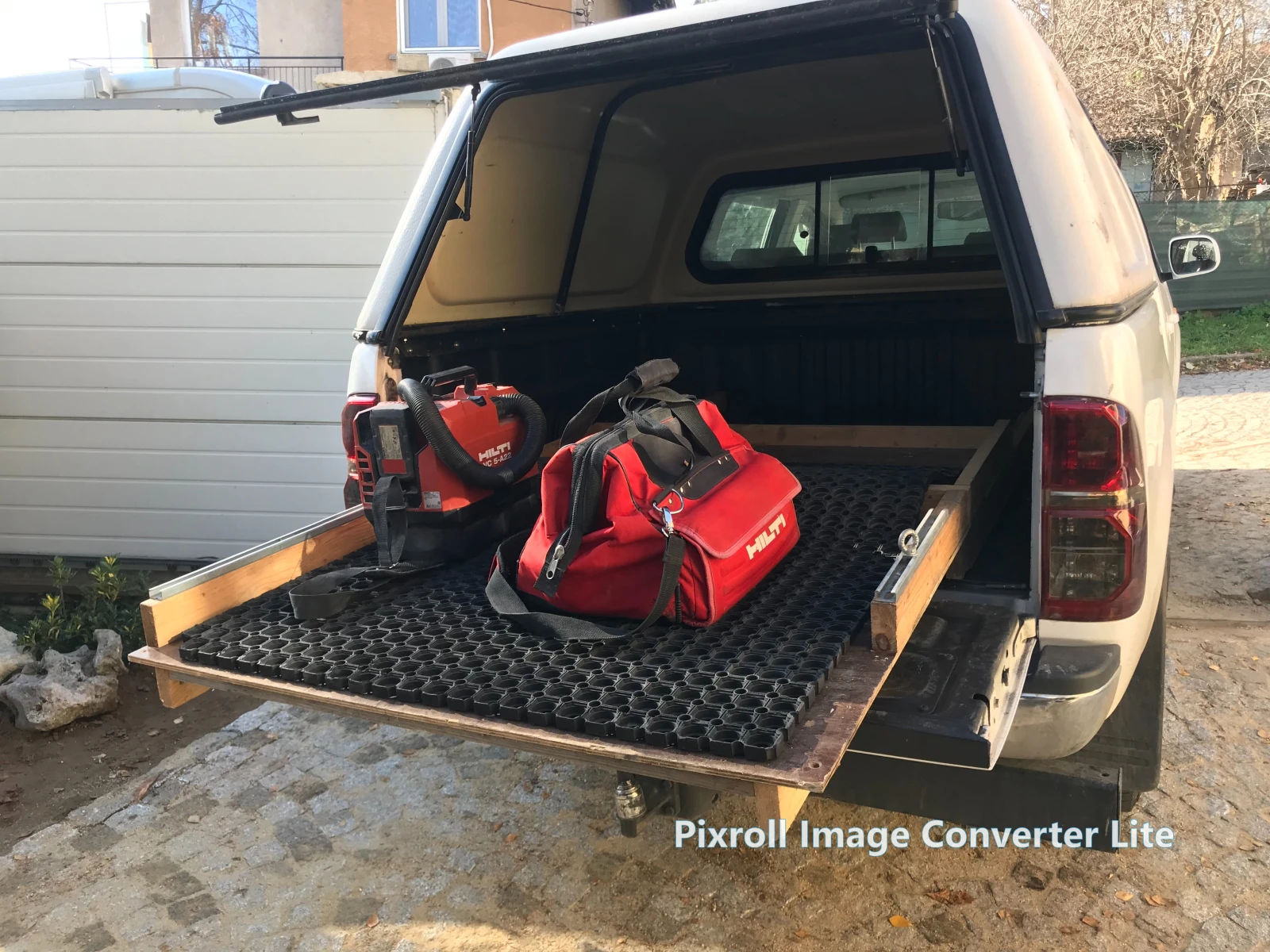 Toyota Hilux  - изображение 5