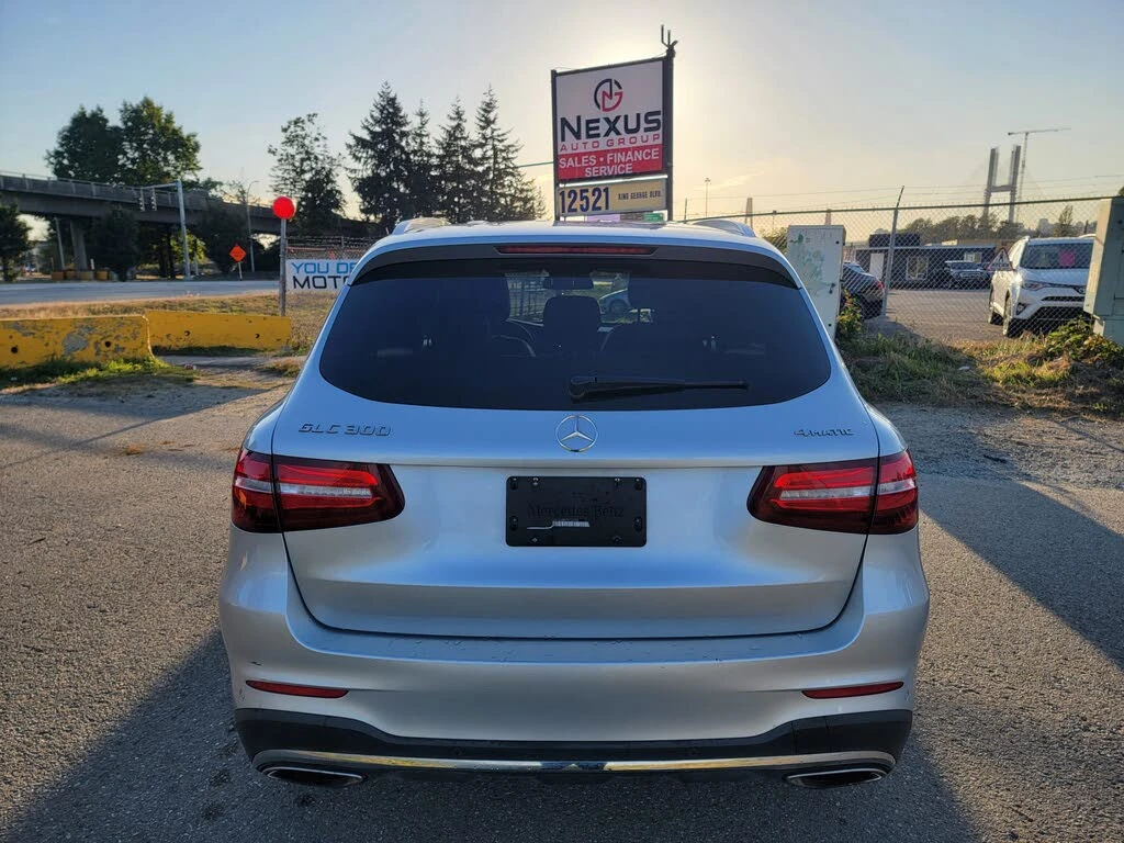 Mercedes-Benz GLC 300 4MATIC * NAVI * LED * CAMERA * PANO * ПОДГРЕВ - изображение 7