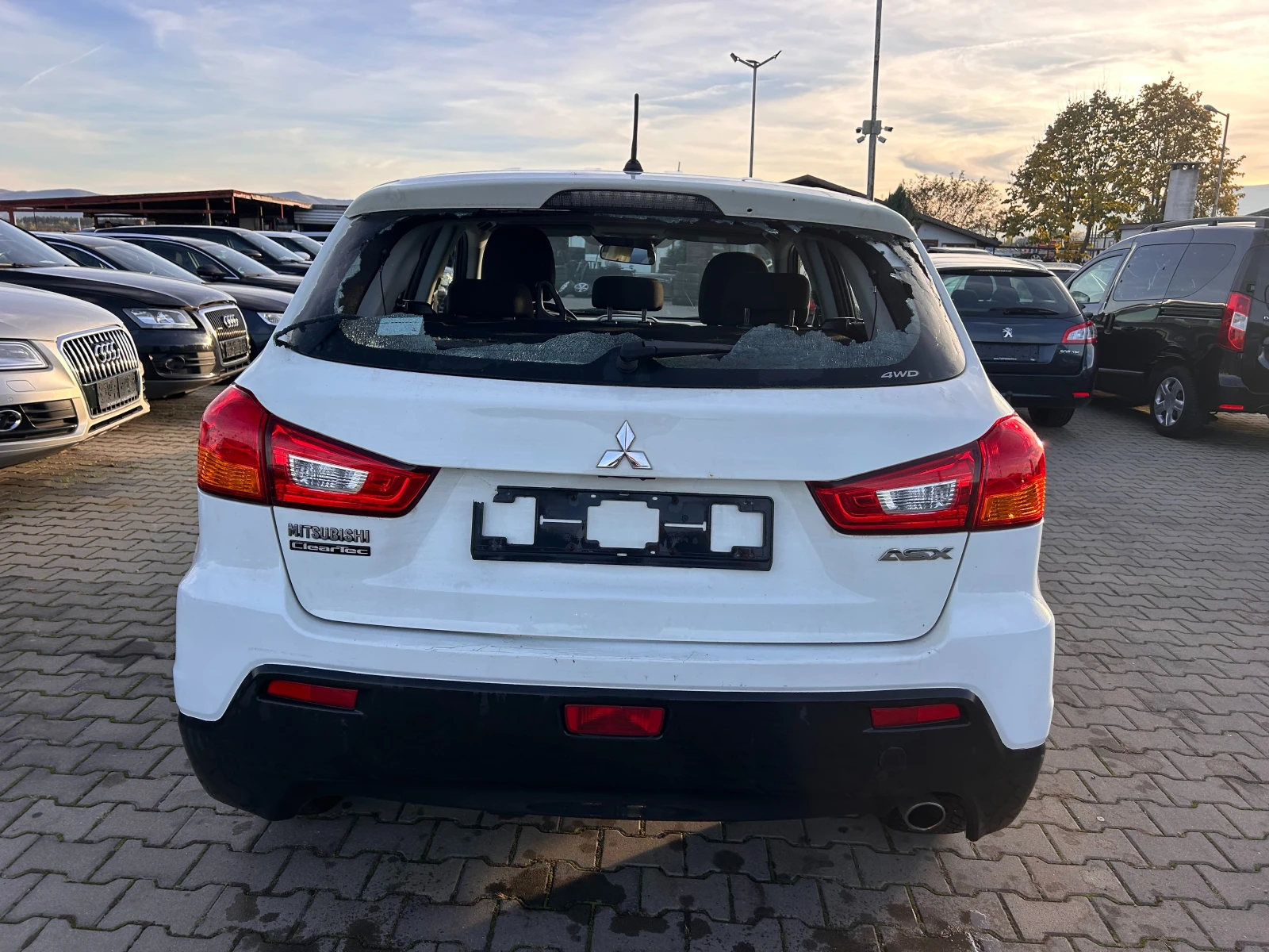 Mitsubishi ASX 1.8DI-D 4WD EURO 5 - изображение 7