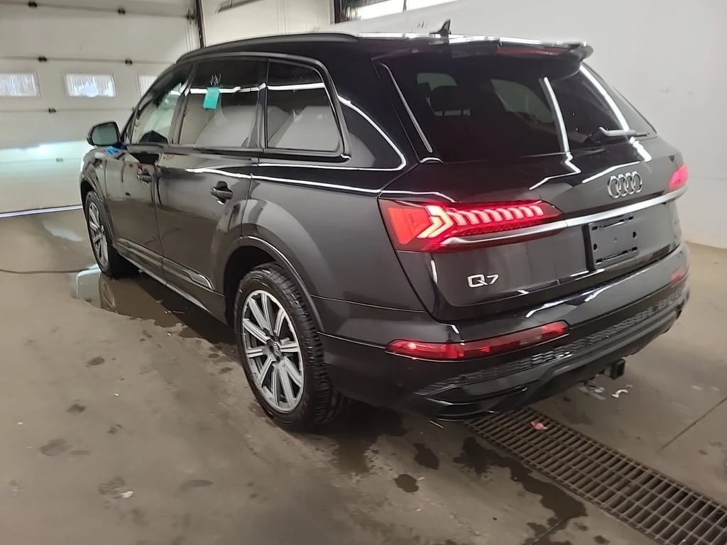 Audi Q7 * PROGRESSIV * CARFAX * ЦЕНА ДО БЪЛГАРИЯ - изображение 4