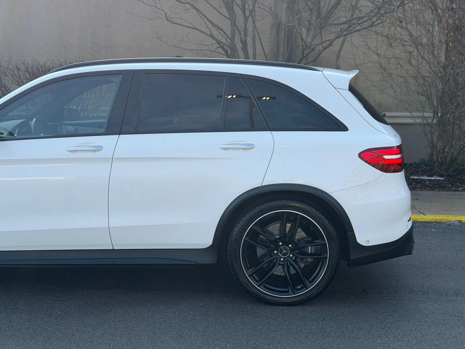Mercedes-Benz GLC 63 AMG NIGHT Package* ���������* 360���* Burmerster* Ambi | Mobile.bg � ����������� 11