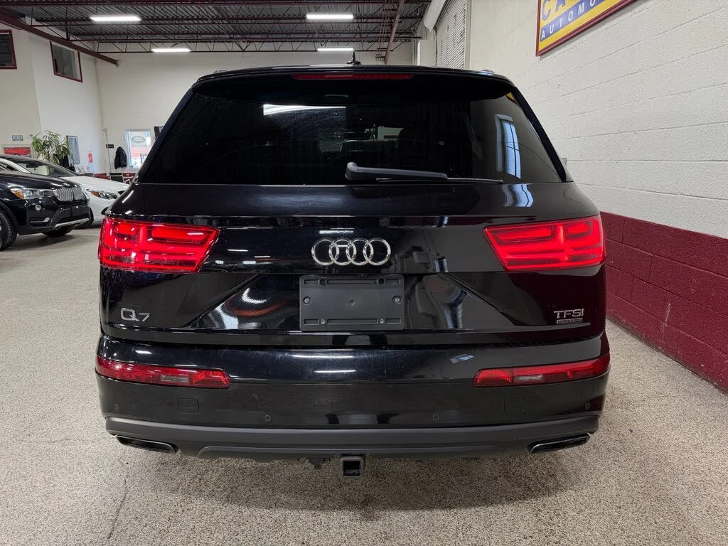 Audi Q7 3.0 QUATTRO * DISTR* PANO* 7 SEATS* VENT SEAT* 360 - изображение 4
