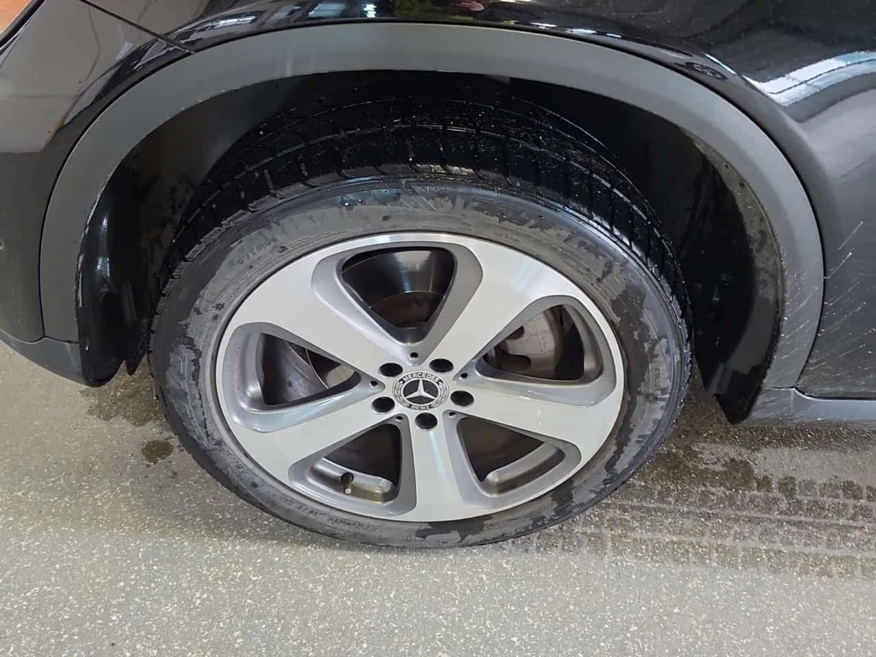 Mercedes-Benz GLC 300 PANO | 360 | KEYLESS | ПОДГРЕВИ | АМБИЕНТ, снимка 6 - Автомобили и джипове - 53928309