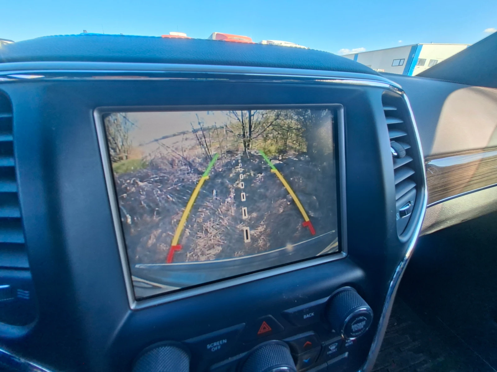 Jeep Grand cherokee Overland, снимка 12 - Автомобили и джипове - 54149855